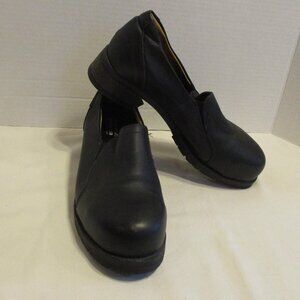 Mellow Walk Shoes Woman 8.5 Black Steel Toe Top Slide On Safety Shoes
